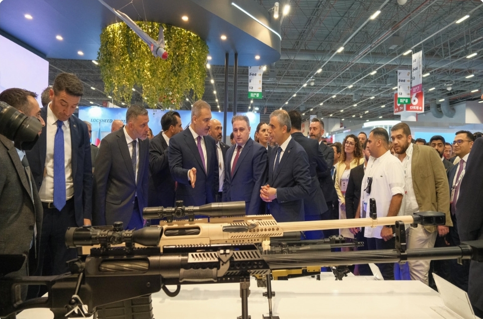 İstanbulda keçirilən “IDEF 2025” Beynəlxalq Müdafiə Sənayesi Sərgisi davam edir.