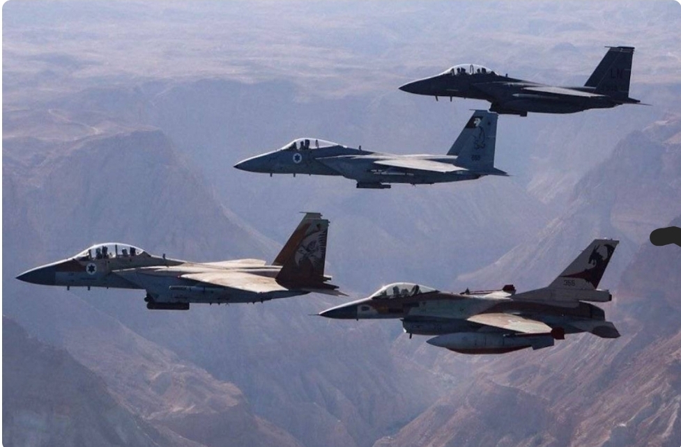 İsrail Hərbi Hava Qüvvələri Əs-Süveyda vilayətini bombalayıb.