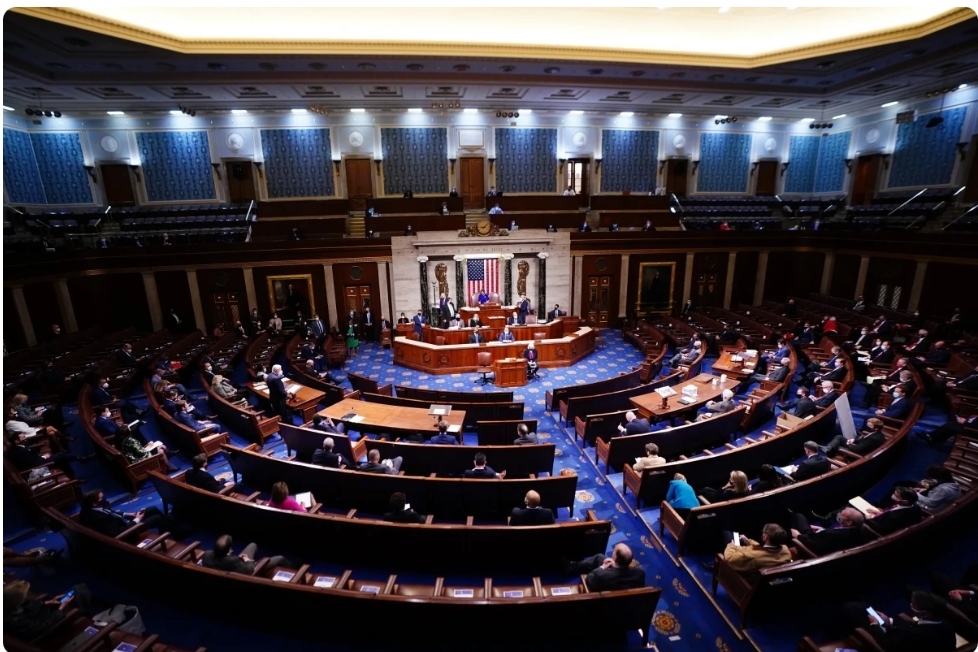 ABŞ Konqresinin Senatında  54,6 milyard dollar məbləğində yeni qanun layihəsi təqdim olunub.