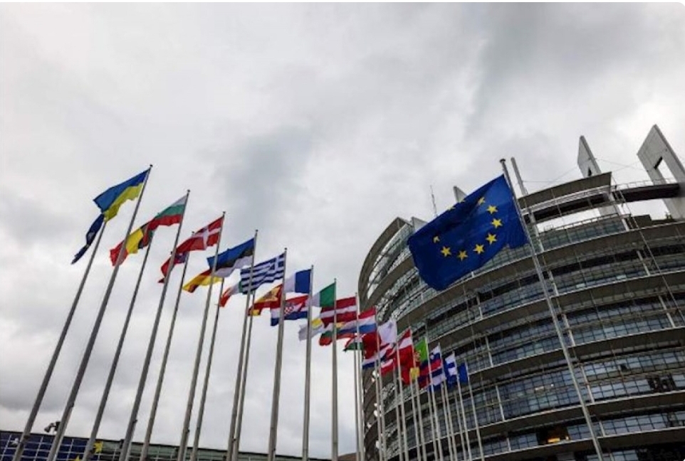 Avropa Ölkələri müştərək bəyanatla çıxış edərək, Ukraynanın öz gələcəyini təmin etmək hüququnun vacibliyini vurğulayıb