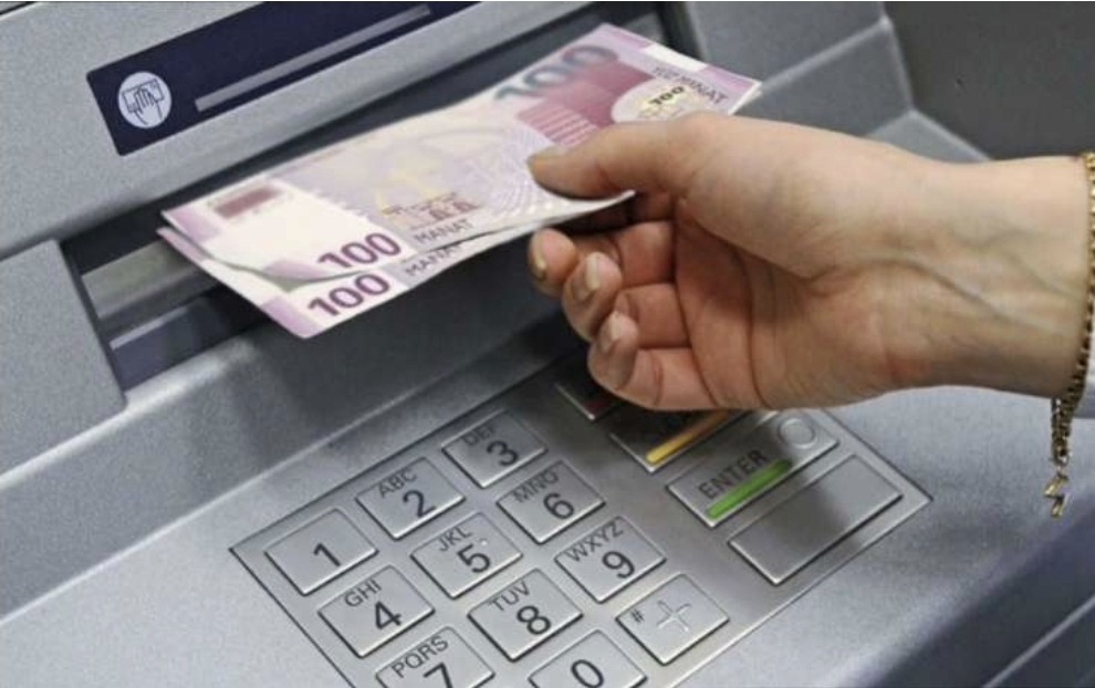 Bu təqaüdlər artırıldı - 450 manata çatıb