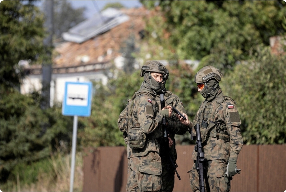 Polşa NATO müttəfiqlərindən əlavə HHM sistemləri tələb edib