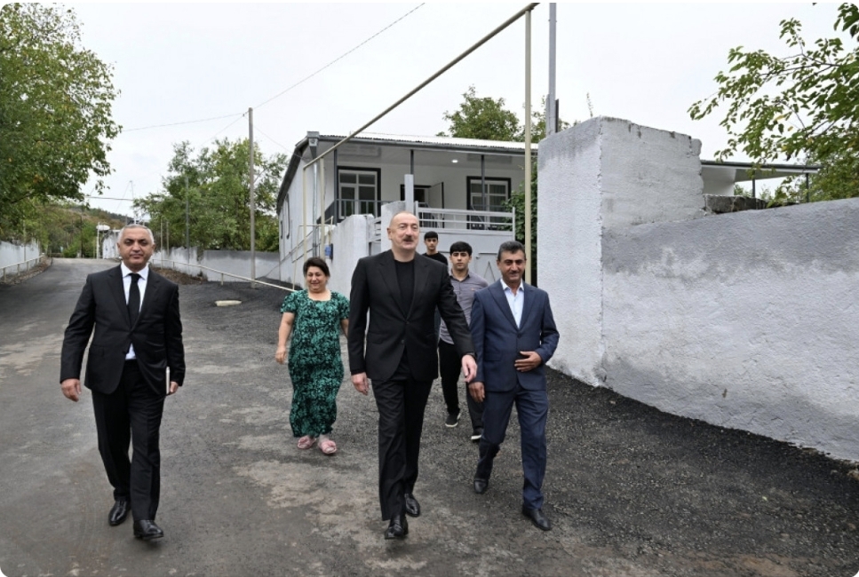 Prezident İlham Əliyev Xocalı rayonunun Badara kəndində olub