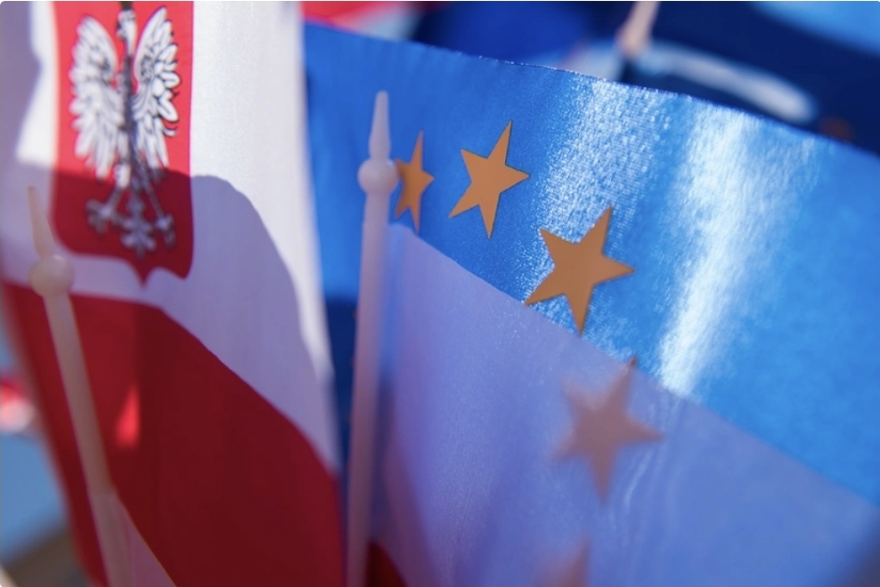 Avropa İttifaqı Çinin Polşa ilə razılaşmasından narahatdır