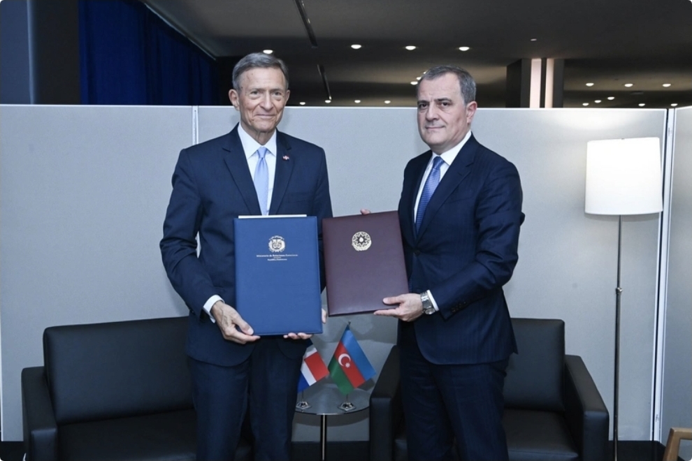 Azərbaycanla Dominikan arasında bir sıra şəxslər üçün viza rejimi ləğv olunub