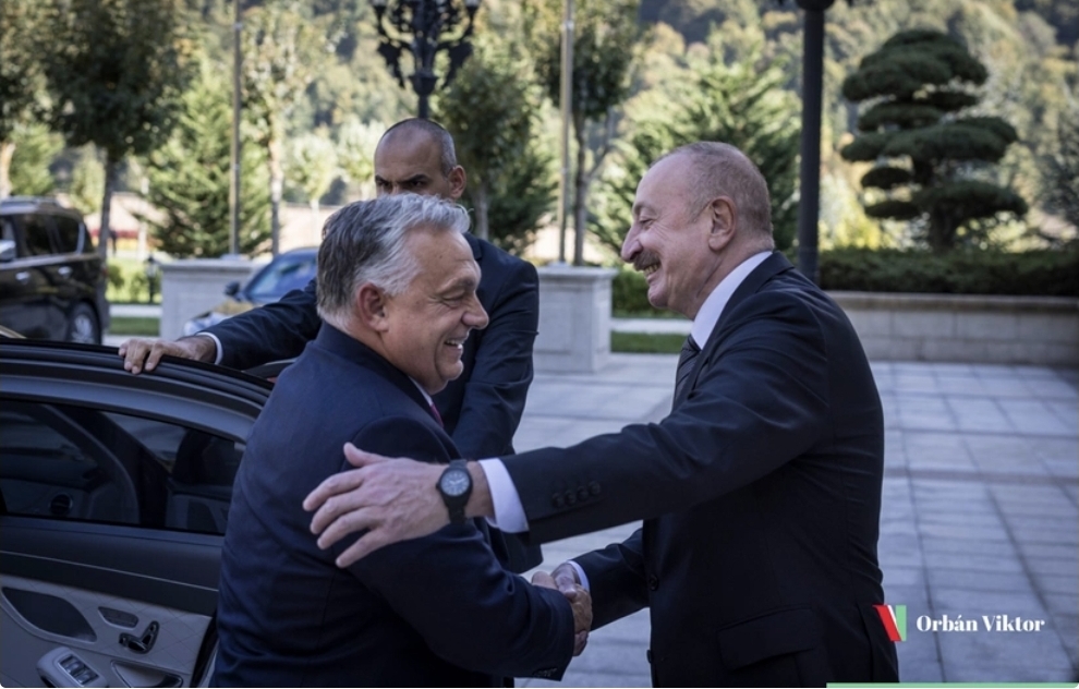 Viktor Orban İlham Əliyevlə görüşündən paylaşım edib: Dostu görmək hər zaman xoşdur