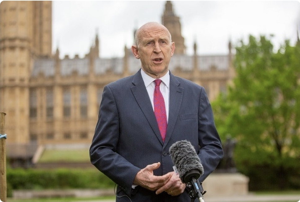 Britaniya Ukraynaya qoşun yeritmək üçün maliyyə ayırmağa hazırdır