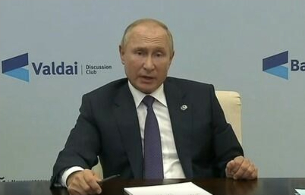 Putin dövlət çevrilişinin qarşısını aldı - İddia