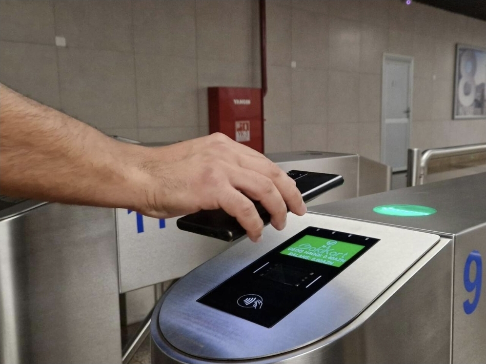 Metroda ödənişlə bağlı unikal yenilik - RƏSMİ