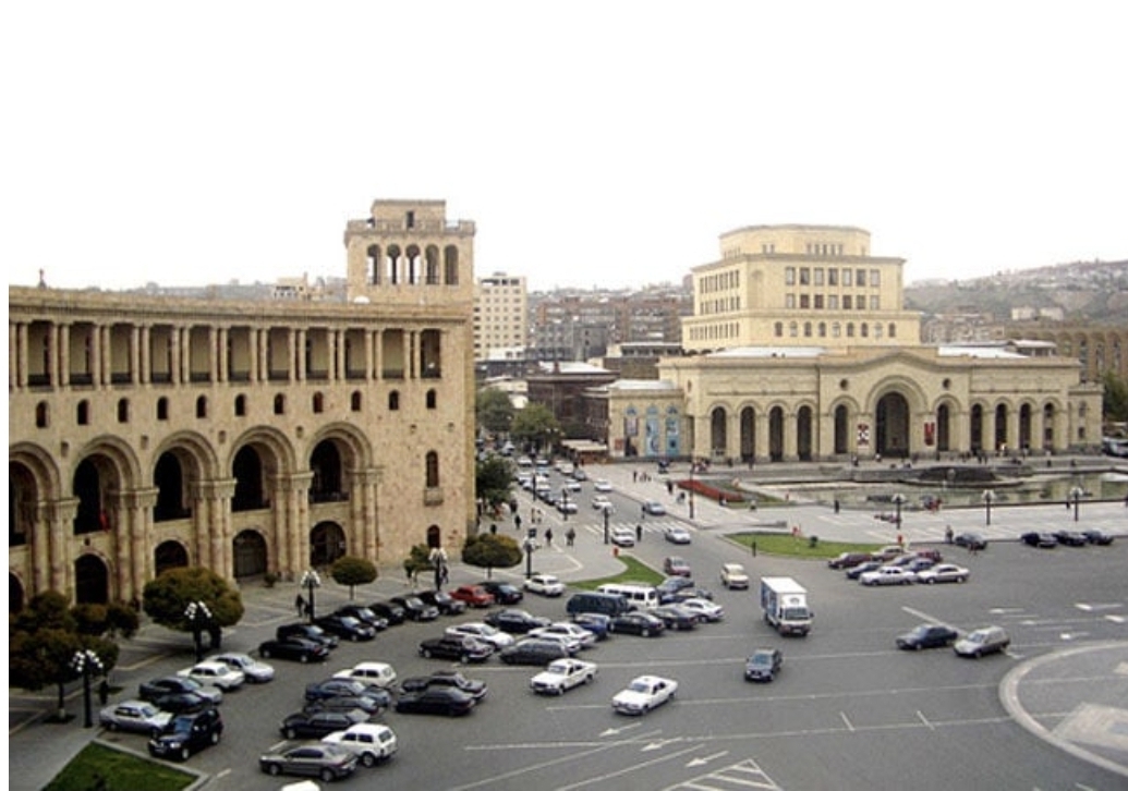 Azərbaycan nümayəndə heyəti İrəvanda