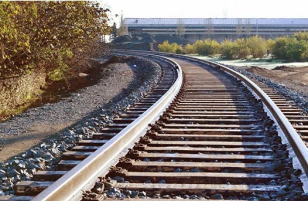 Rusiyada azərbaycanlını qatar vuraraq öldürüb