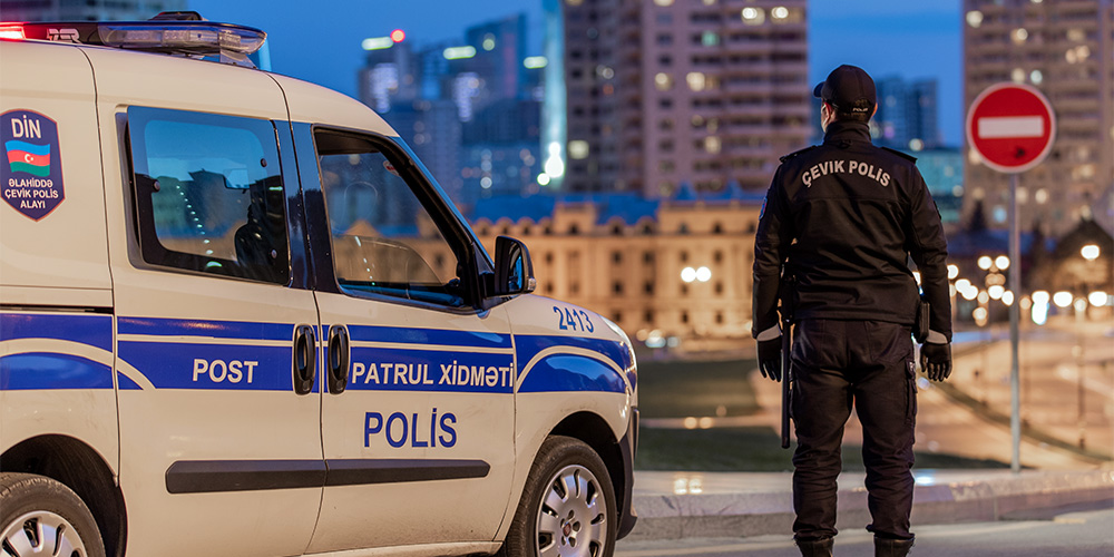 “Polis haqqında” qanuna təklif edilən dəyişiklik birinci oxunuşda qəbul olunub