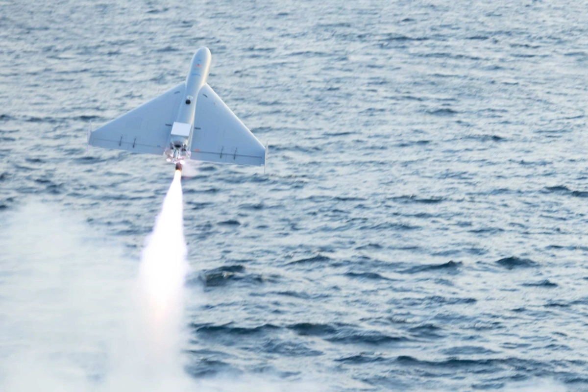ABŞ ilk dəfə yeni kamikadze dronu buraxıb