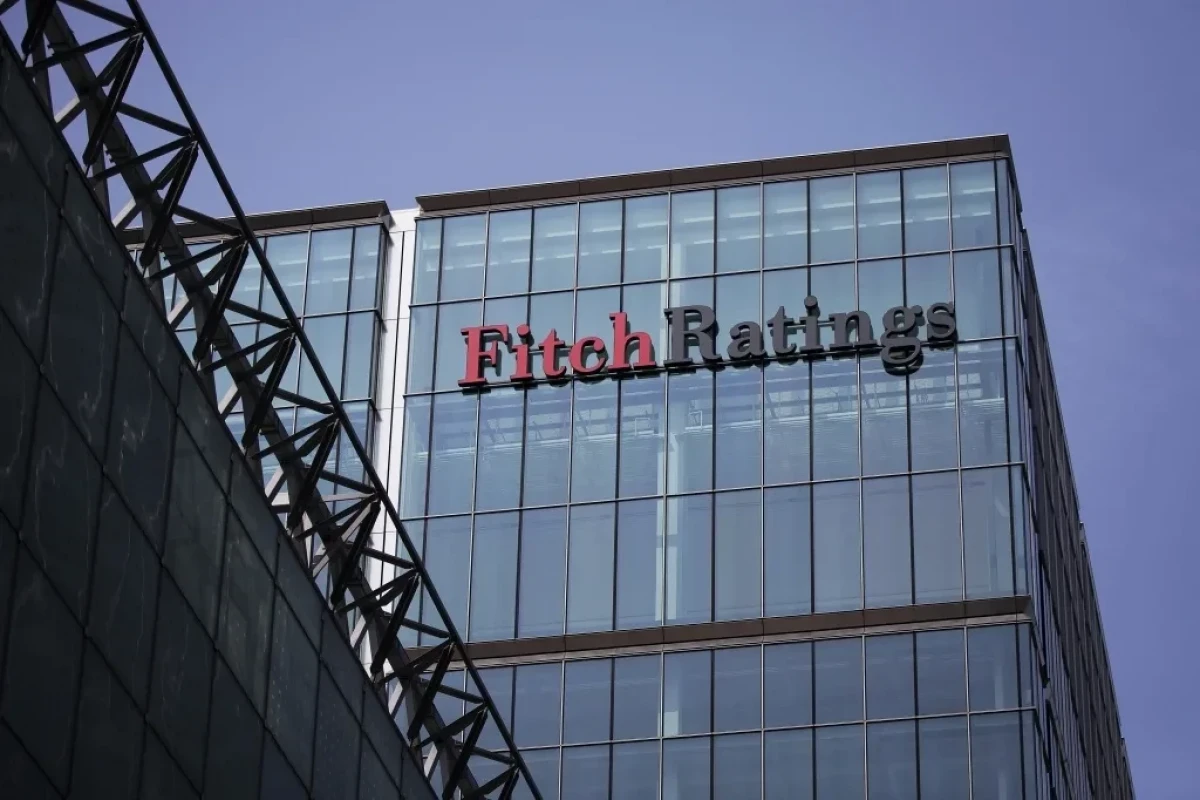 “Fitch Ratings” beynəlxalq reytinq agentliyi Azərbaycanın kredit reytinqini sabit saxlayıb