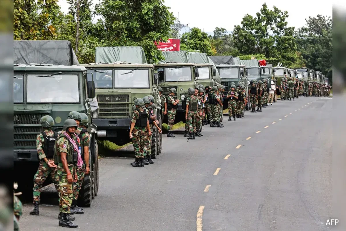 Kamboca Taylandın hərbi bazasını atəşə: tutub ölən və yaralananlar var