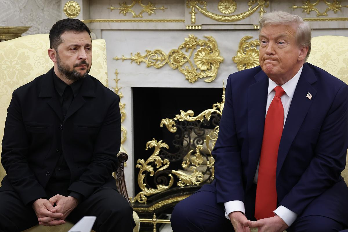 Tramp Zelenskini “realist olmağa” çağırıb