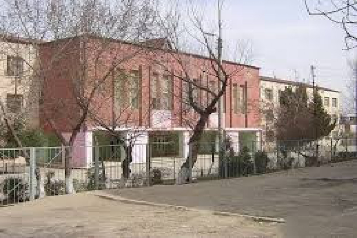Məktəbdə döyüldüyü iddia edilən şagirdin vəziyyəti açıqlanıb