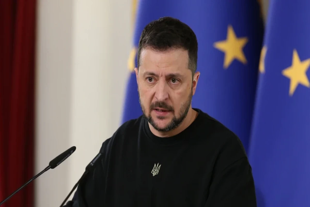 Zelenski: Rusiya Ukraynanın enerji sektoruna yeni kütləvi zərbələr endirməyə hazırlaşır