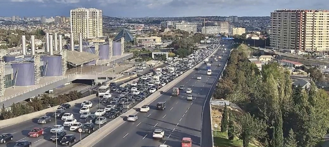 Paytaxtda sıxlıq olan küçələrin SİYAHISI