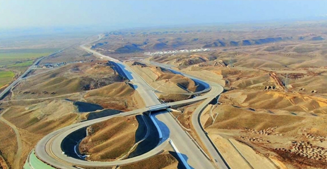 Zəngəzur dəhlizinə aparan yolun təmirindən SON GÖRÜNTÜLƏR