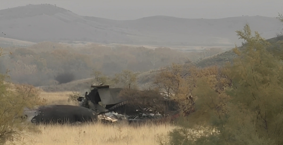 Hərbi təyyarə qəzasının olduğu ərazidə araşdırmalar davam edir - Hadisə yerindən REPORTAJ