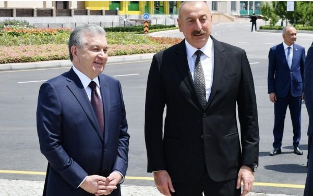 Prezidenti bu mərkəzdə Mirziyayev qarşıladı