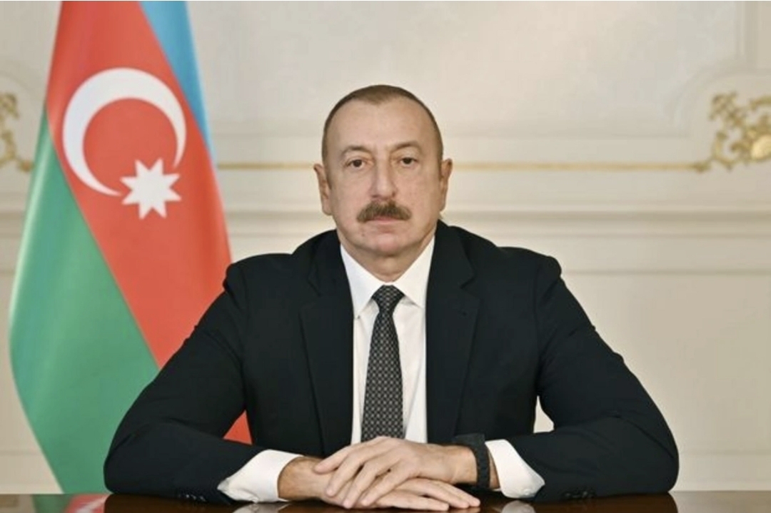 İlham Əliyev Oman sultanını təbrik etdi