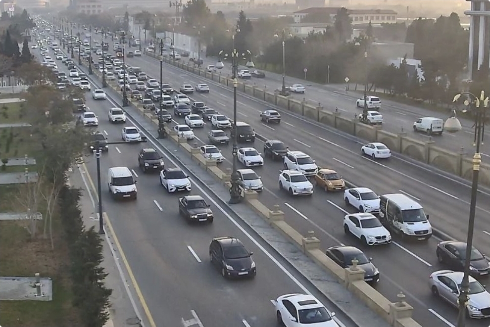 Bakının sıxlıq olan yollar siyahısı