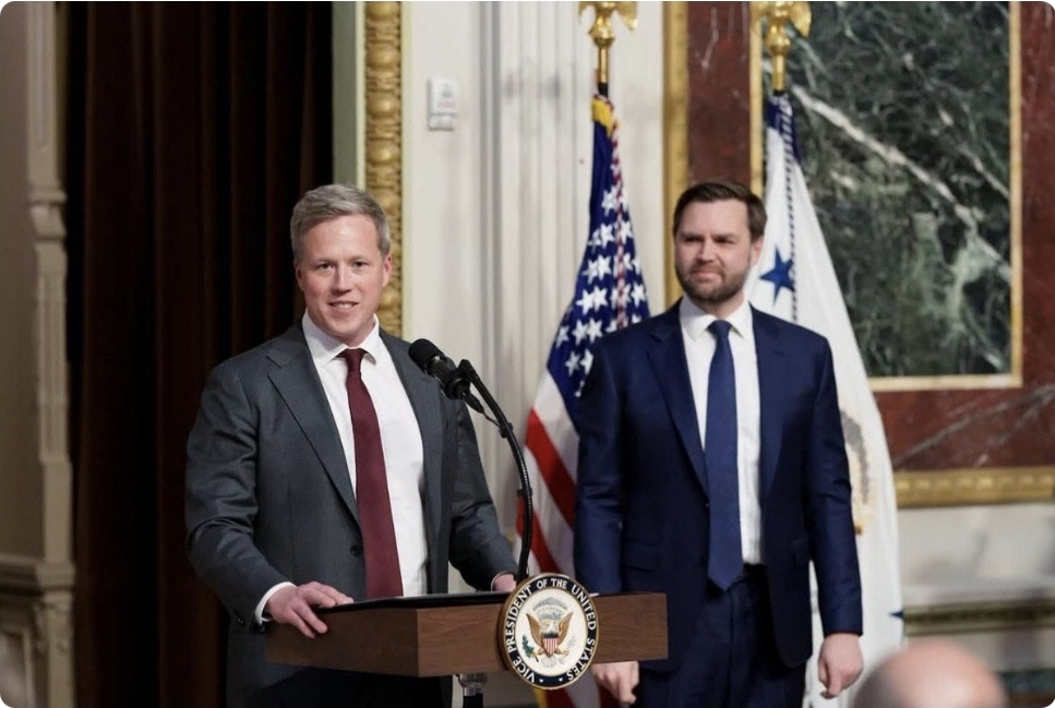 Vens Ukrayna danışıqlarında iştirak edən Driskol ilə görüşəcək