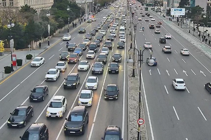 Bakıda 15 istiqamətdə tıxac var