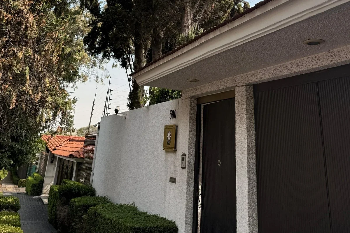 Səfirlik iğtişaşlar fonunda Meksikada olan Azərbaycan vətəndaşlarına çağırış etdi