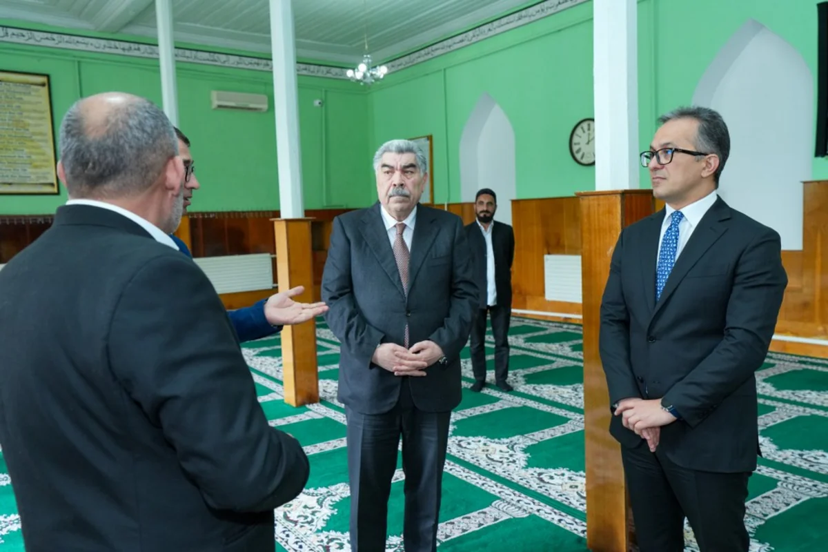 Ramin Məmmədov Salyandakı məscidlərin fəaliyyəti ilə tanış olub