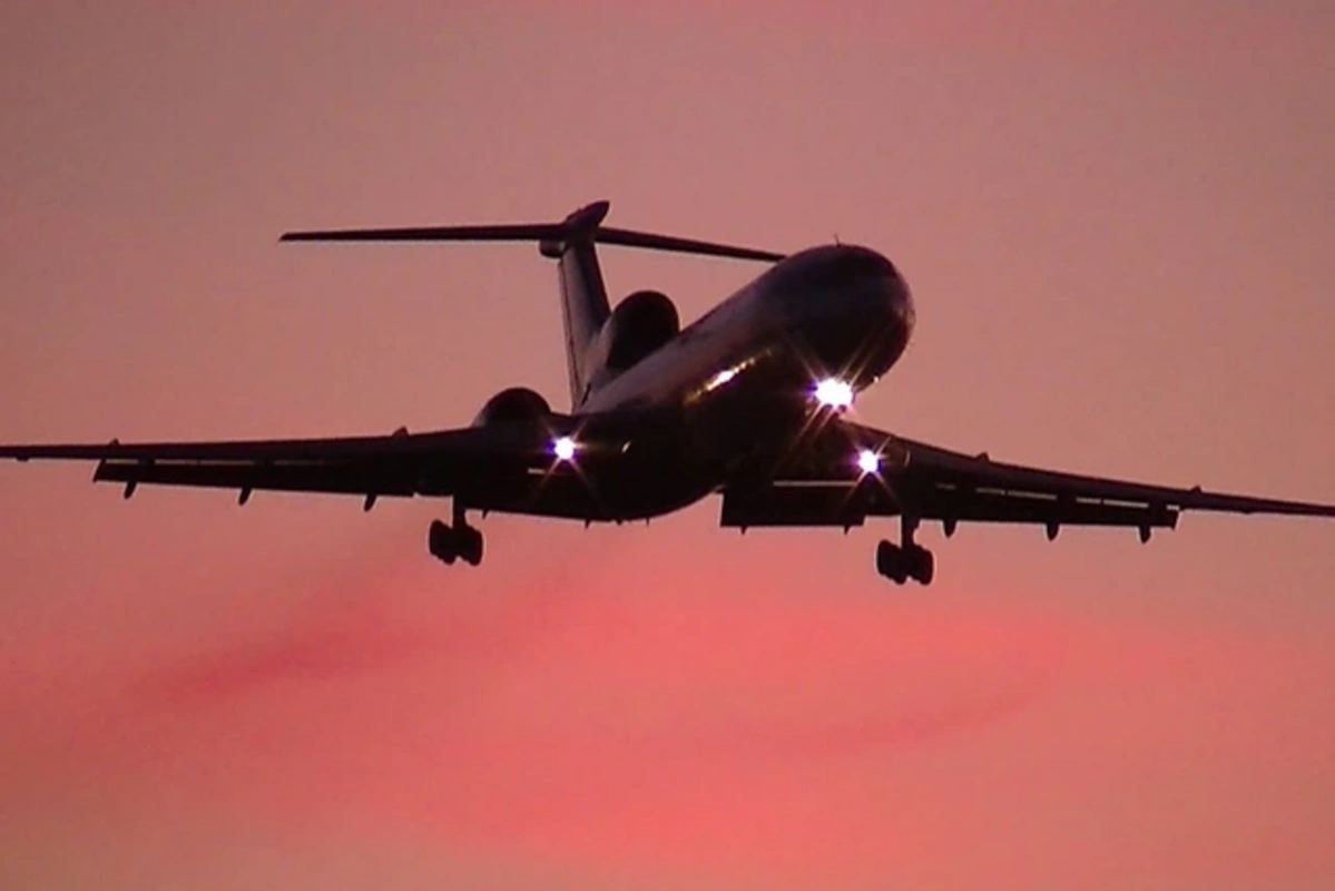 İran hava məkanını açdı