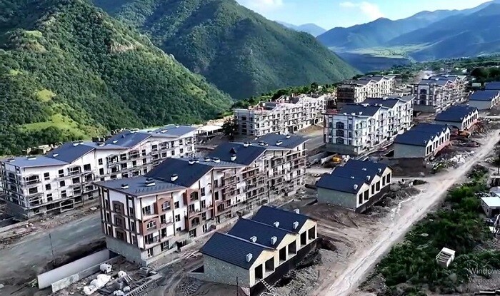 Kəlbəcərdə məktəbin tikintisini 25 yaşlı mühəndis aparır