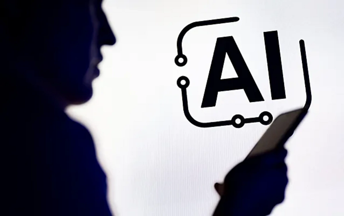 Çatbotlar artıq insan kimi düşünür: Süni şəxsiyyət kabusu başlayır