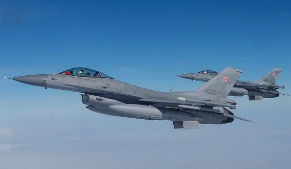 Rus təyyarələri hava məkanını pozdu: Polşa qırıcıları qaldırdı