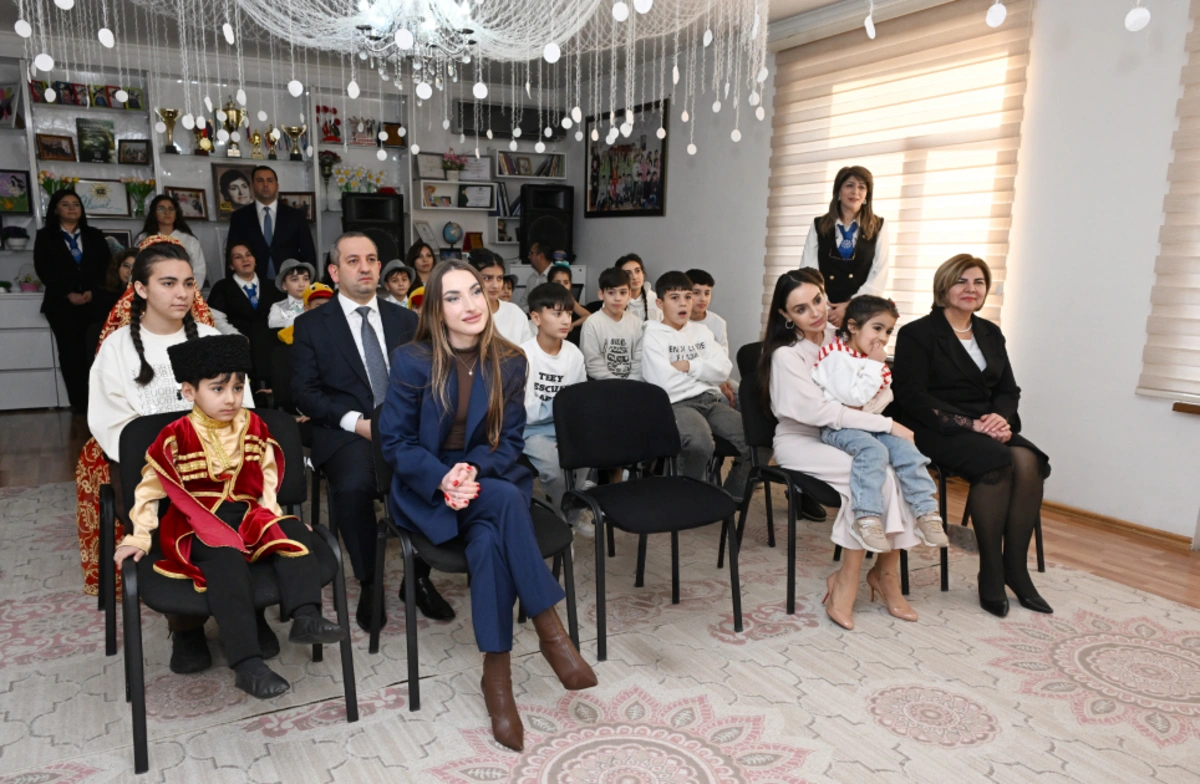 Leyla Əliyeva və Alyona Əliyeva Gəncədə uşaq evində olublar