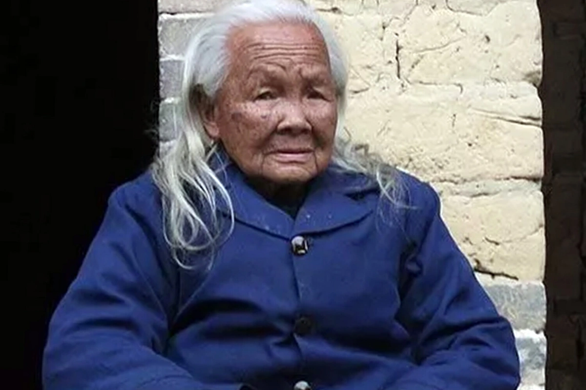 Çində tabuta qoyulan 95 yaşlı qadın altı gündən sonra 